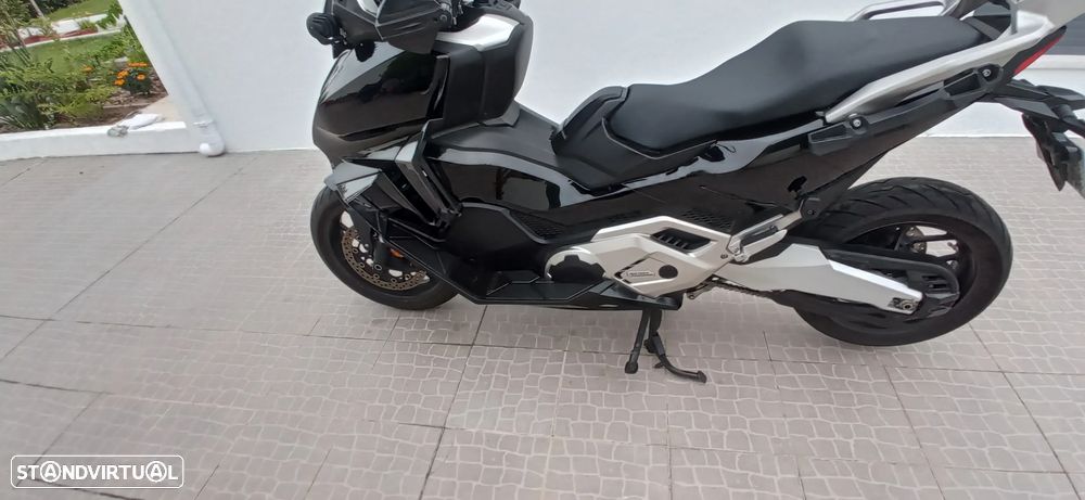 Honda Forza - 8