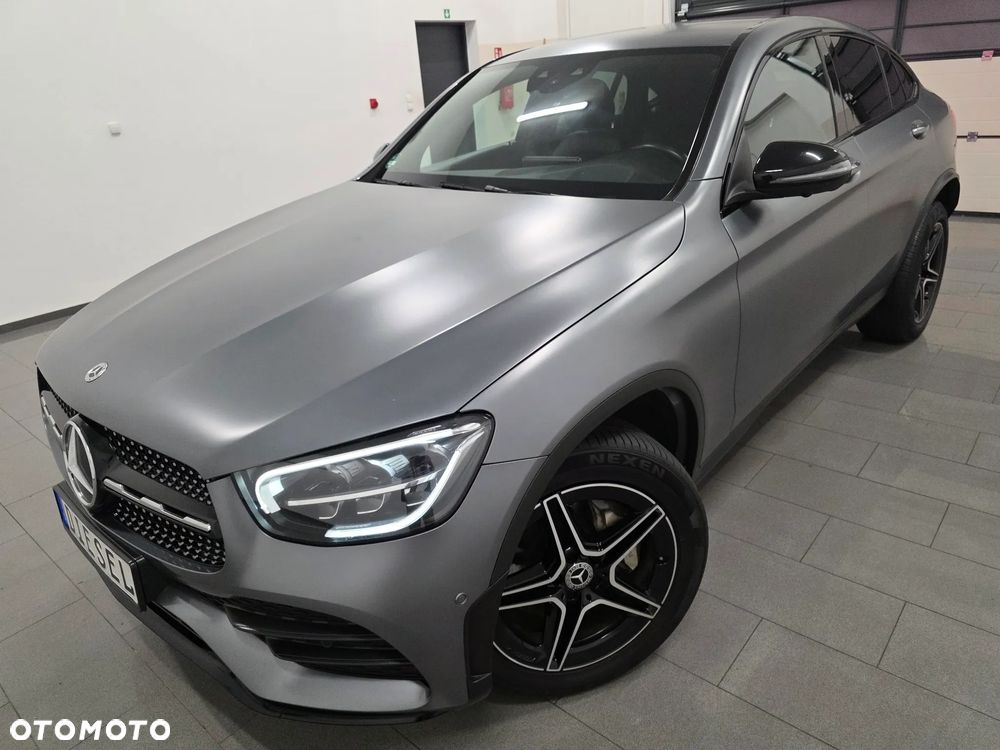 Mercedes-Benz GLC 300 de 4Matic 9G-TRONIC AMG Line Plus - 34