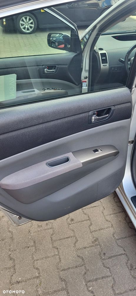 Toyota Prius 1.5 VVT-i Sol - 10