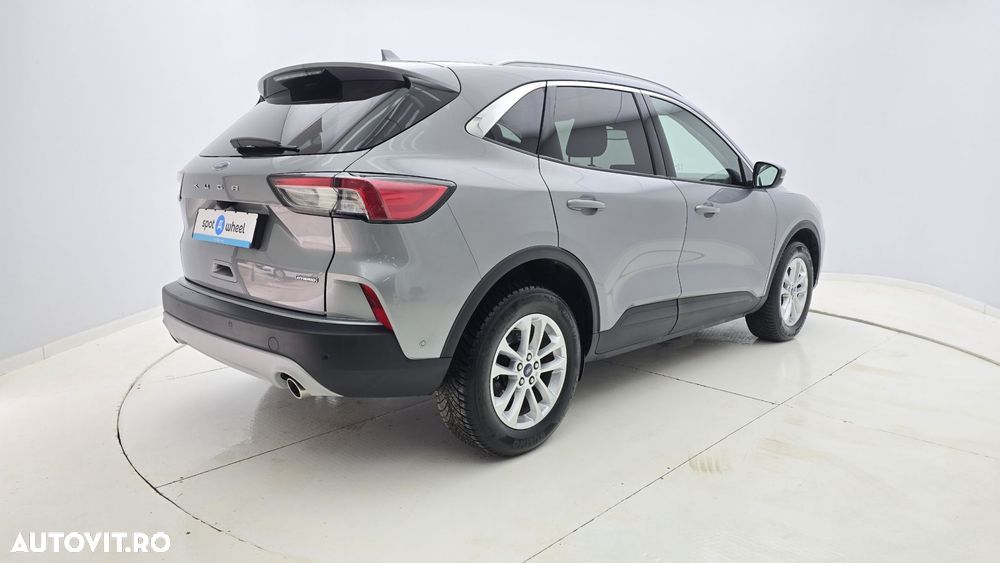 Ford Kuga - 6