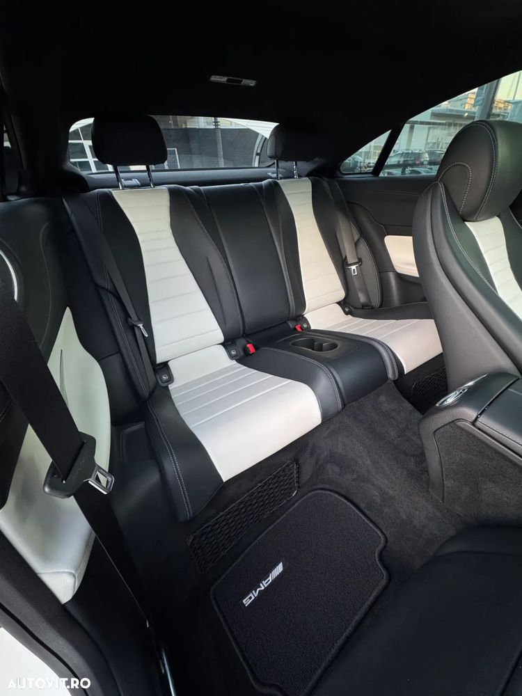 Mercedes-Benz E 220 d 4Matic Coupe 9G-TRONIC AMG Line - 8