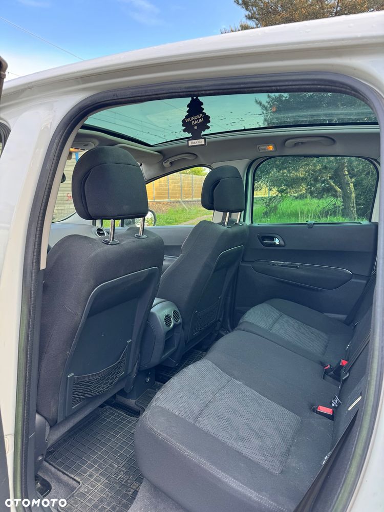 Peugeot 3008 2.0 HDi Allure - 8