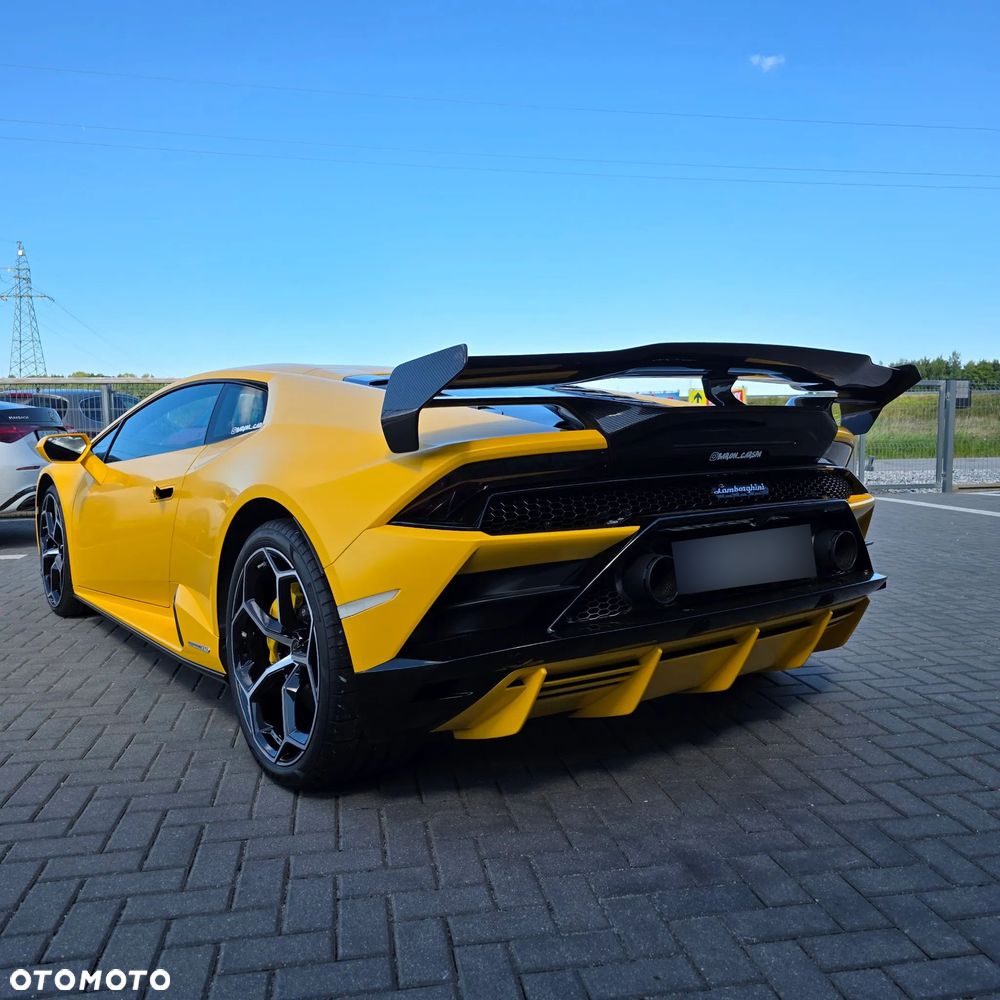 Lamborghini Huracan - 8