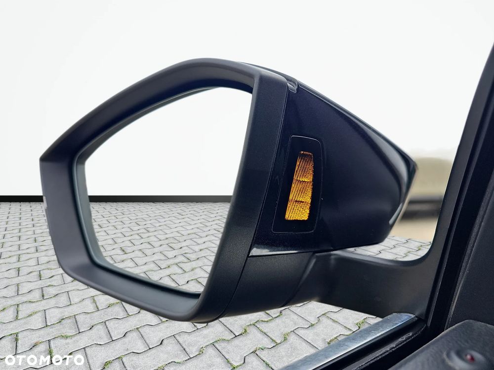 Skoda Superb 2.0 TDI SCR 4x4 L&K DSG - 24