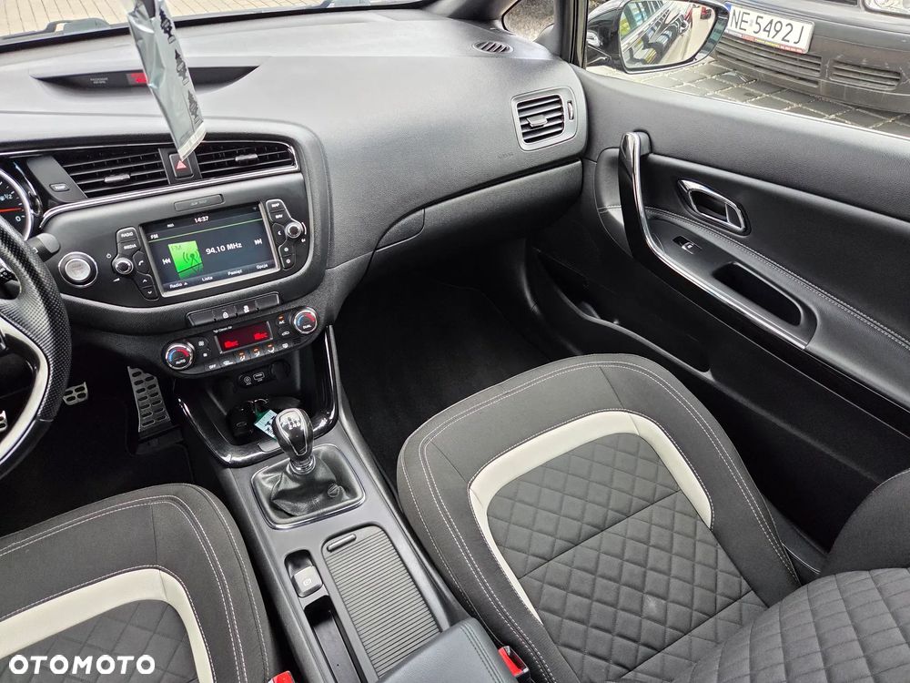 Kia ProCeed 1.6 CRDi 136 ISG GT Line - 20