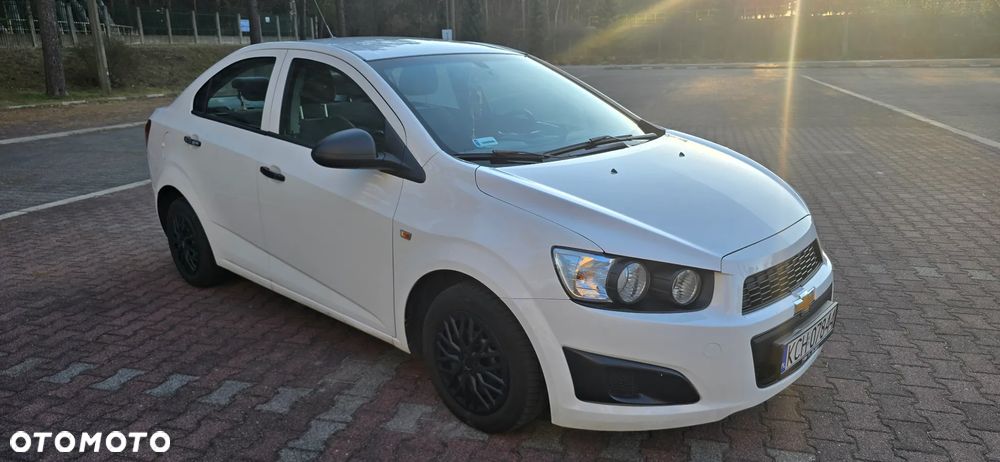 Chevrolet Aveo 1.2 LS - 6