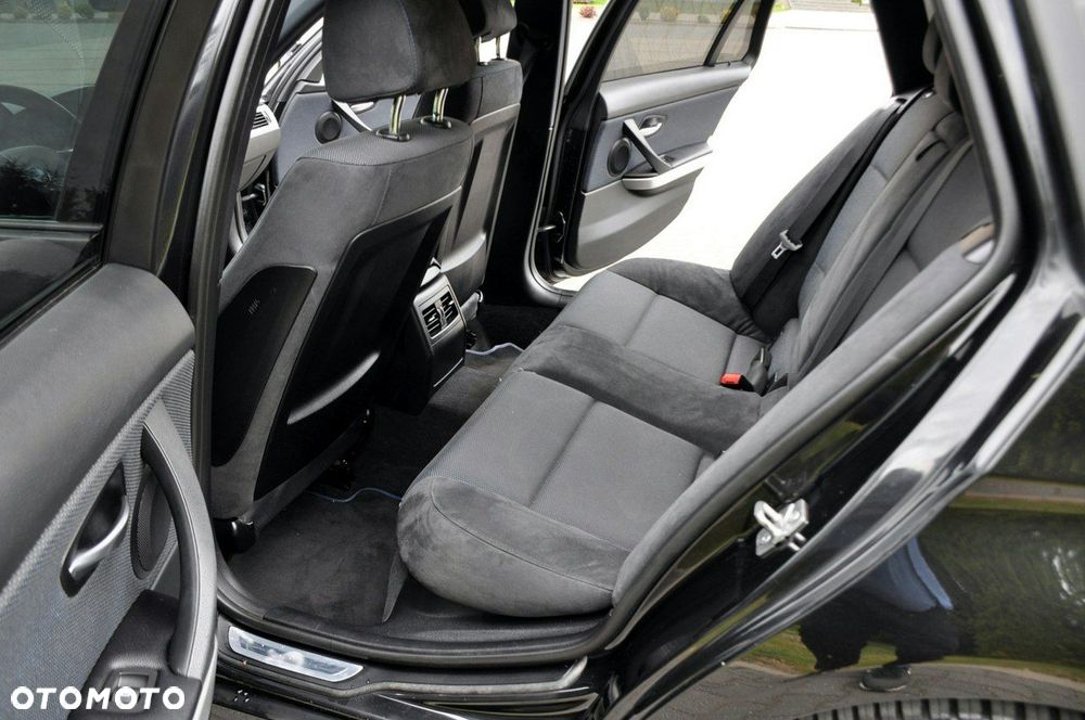 BMW Seria 3 - 22