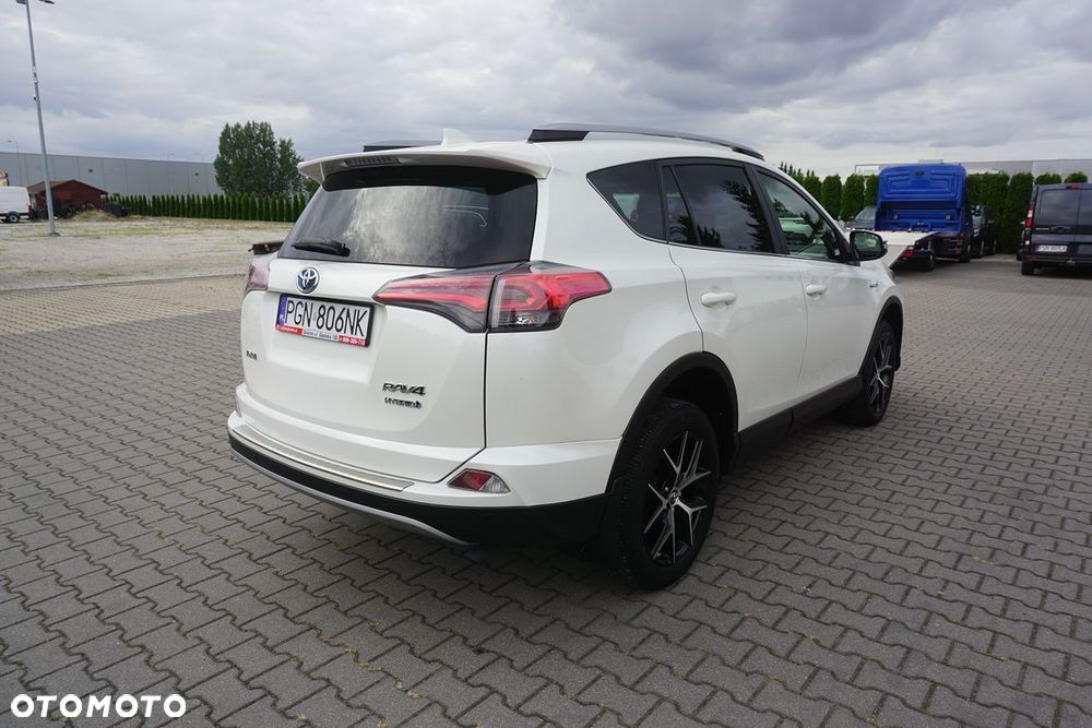 Toyota RAV4 Hybrid Selection 4x2 - 36