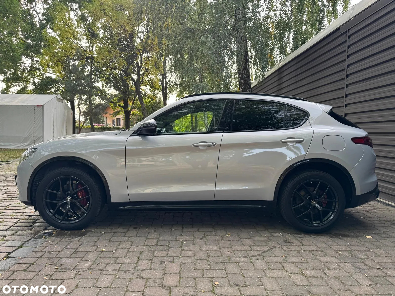 Alfa Romeo Stelvio - 8
