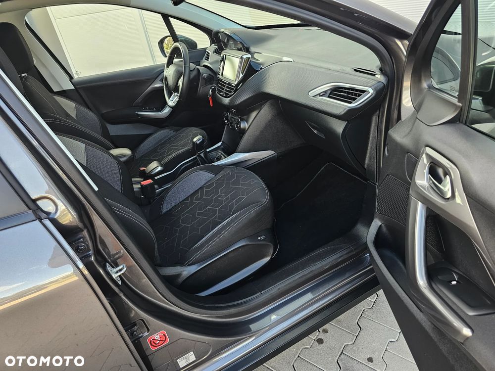 Peugeot 2008 PureTech 82 Style - 9