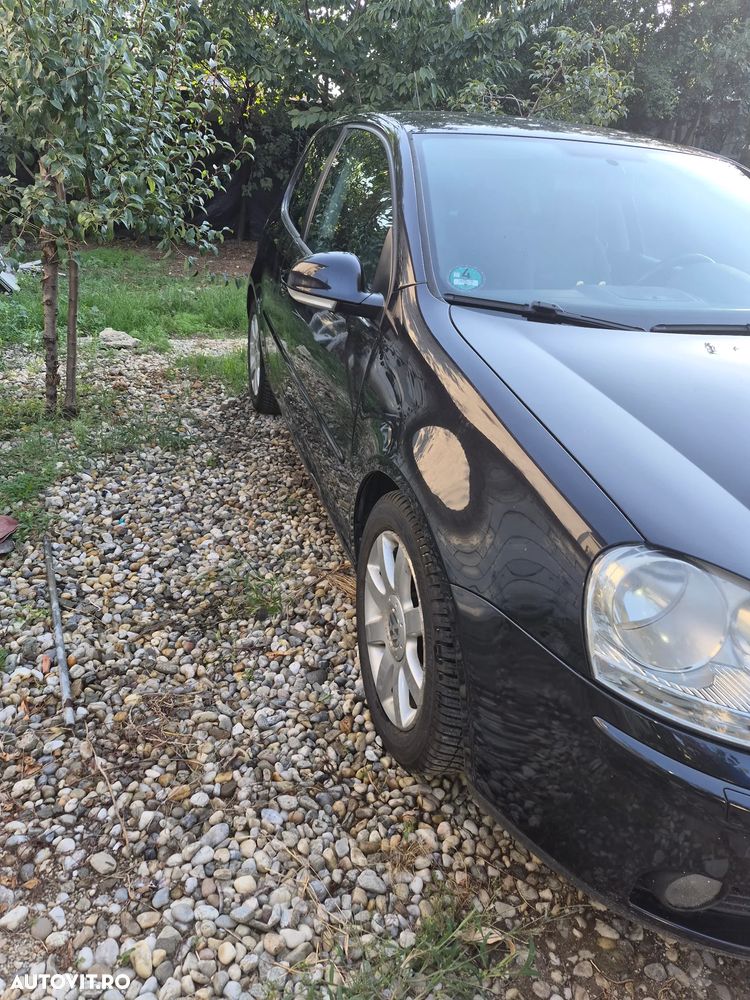 Volkswagen Golf - 3