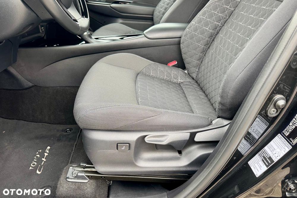 Toyota C-HR 2.0 Business-Edition - 27