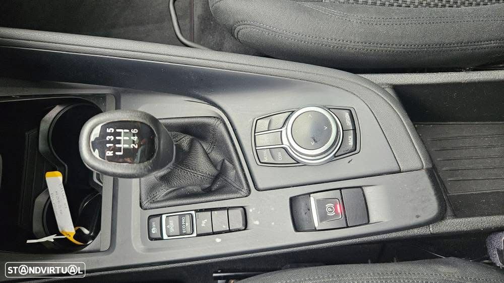 BMW X1 16 d sDrive Advantage - 22