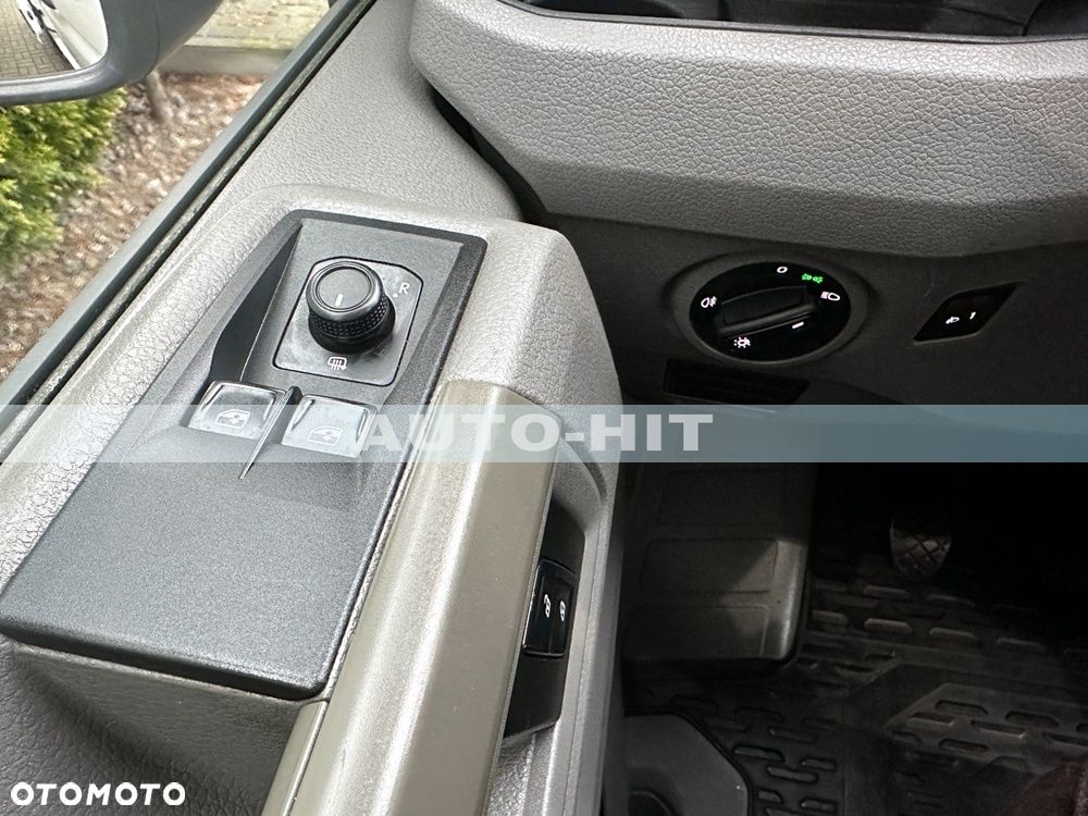 Volkswagen Crafter - 27