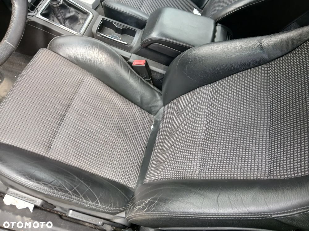 OPEL VECTRA C GTS Z163 fotel fotele kanapa deska kokpit podsufitka boczek boczki klamka - 7