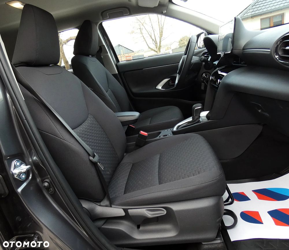 Toyota Yaris Cross Hybrid 1.5 Comfort - 20