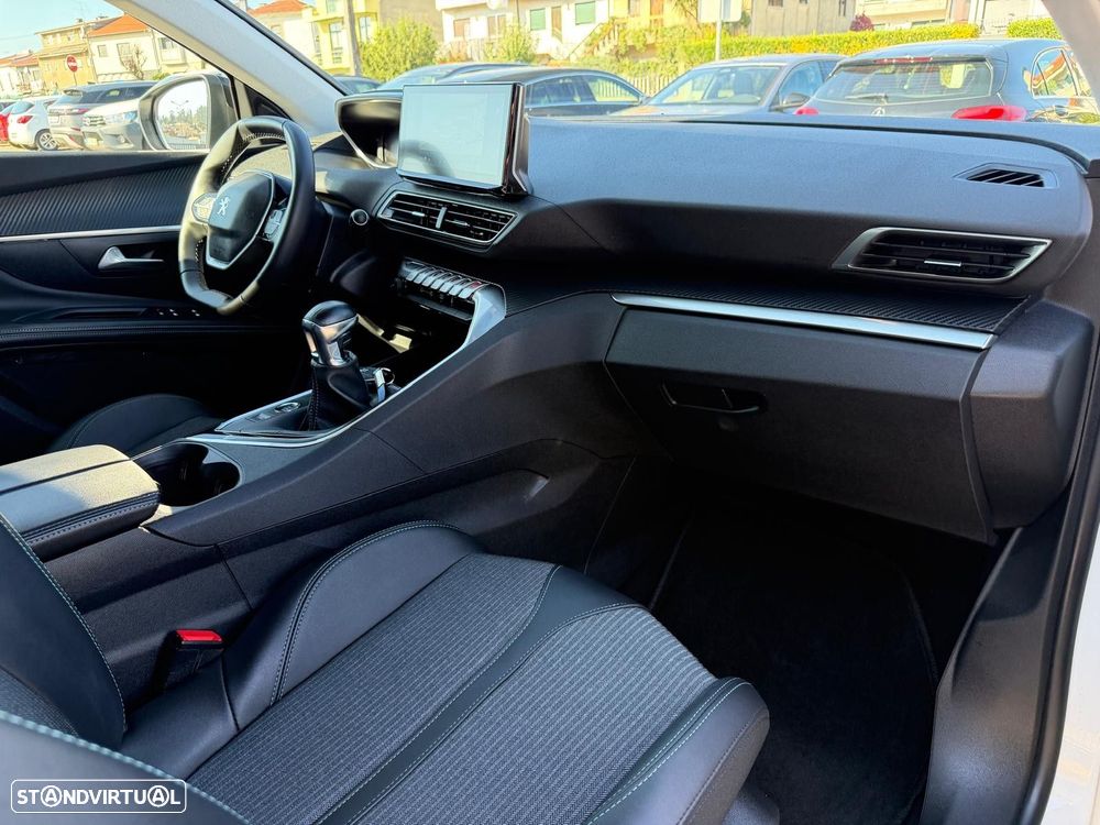 Peugeot 5008 1.5 BlueHDi Allure - 15