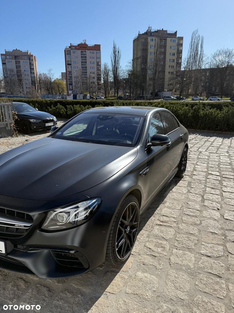 Mercedes-Benz Klasa E AMG 63 S 4-Matic+ - 12