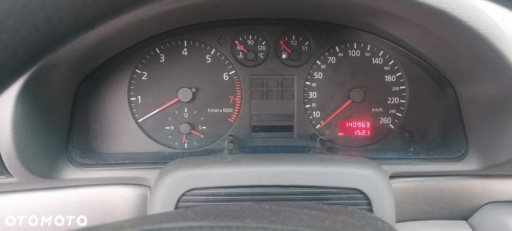 Audi A4 Avant 1.8 - 15