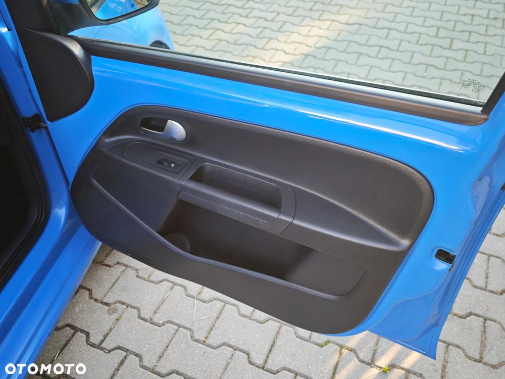 Volkswagen up! BlueMotion Technology cup - 11
