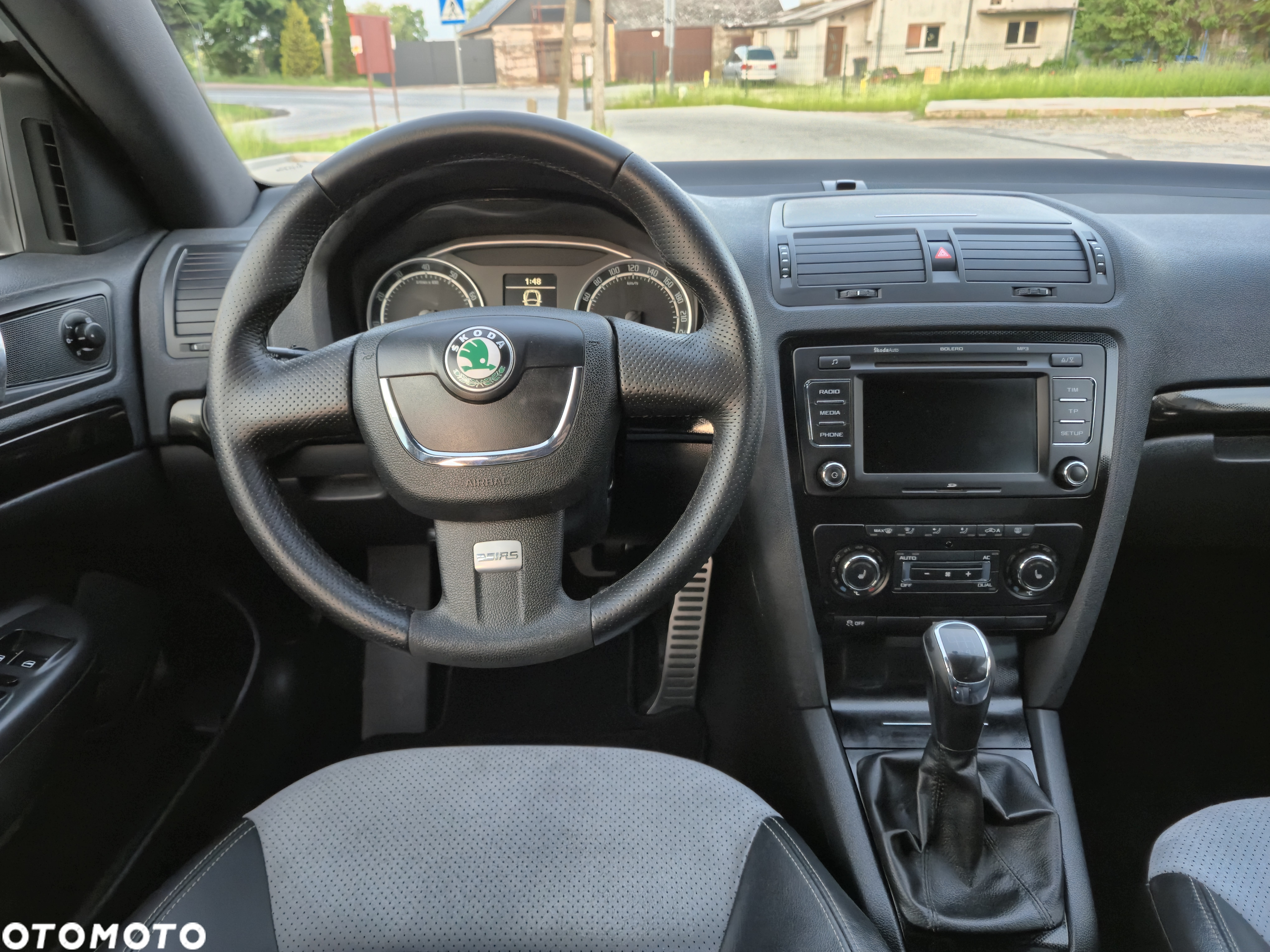 Skoda Octavia Combi 2.0 TSI RS - 21