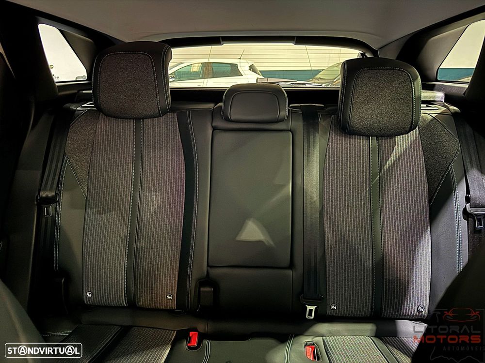 Peugeot 3008 1.6 Hybrid Allure Pack e-EAT8 - 38