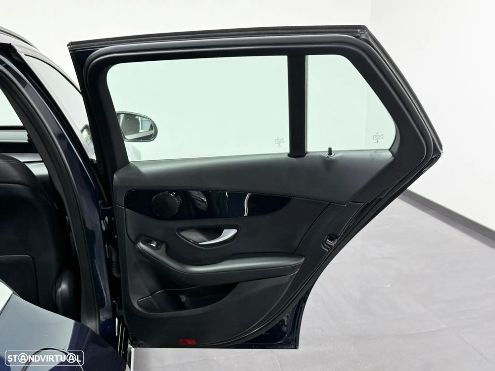 Mercedes-Benz C 220 d Station 9G-TRONIC Avantgarde - 51