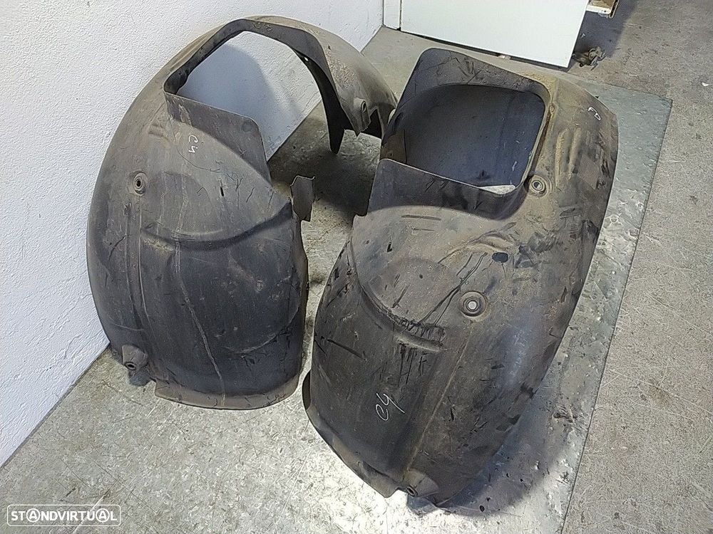 Cava Roda Fte Dta Plastica Citroën C4 Grand Picasso I (Ua_) - 3