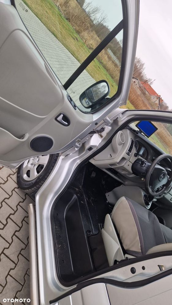 Opel VIVARO L2H1 - 10