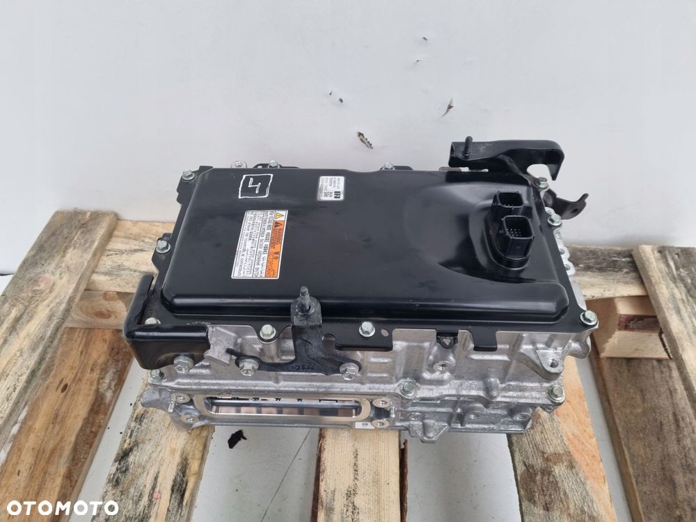 Lexus UX 250H Hybryda INWERTER falownik KONWERTER G9200-76060 - 1