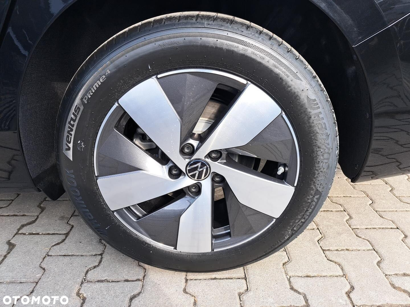 Volkswagen Passat - 18