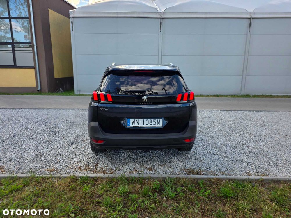 Peugeot 5008 - 6