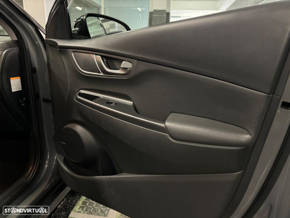Hyundai Kauai EV 64 kWh Premium+P.Premium - 26