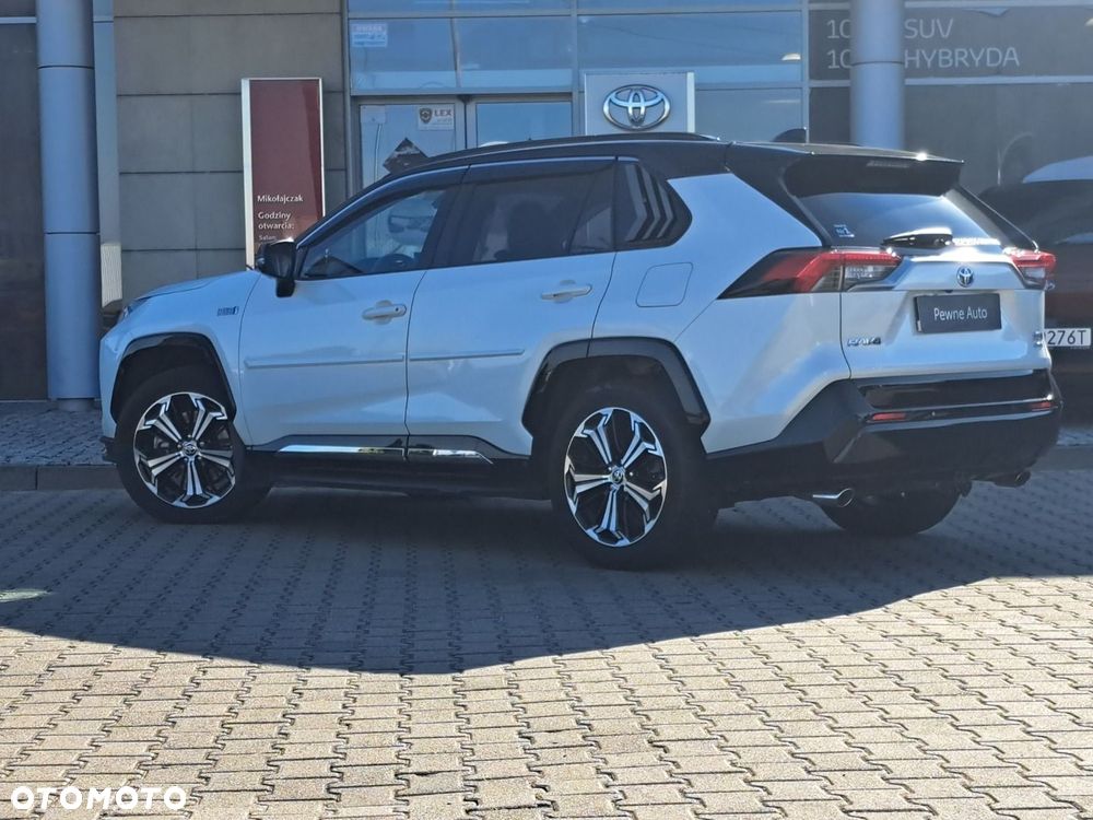 Toyota RAV4 - 4