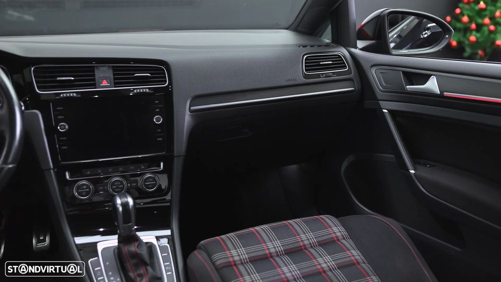 VW Golf GTI 2.0 TSI OPF DSG Performance - 56