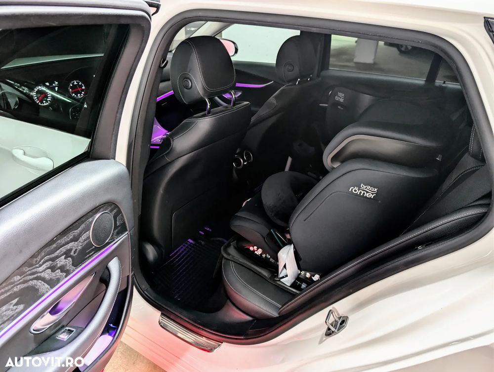 Mercedes-Benz E 220 d T-Modell Aut - 5