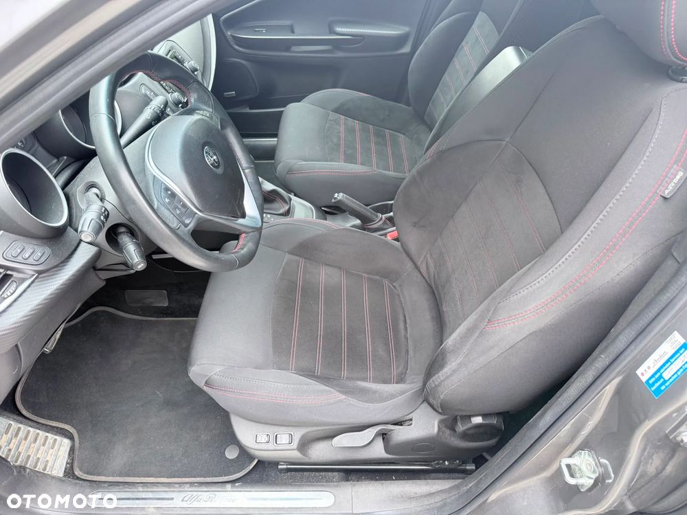 Alfa Romeo Giulietta 1.4 TB 16V Multiair TCT Super - 12