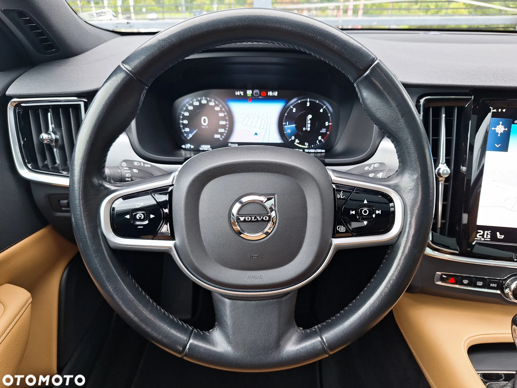 Volvo V90 D4 Momentum Pro - 31