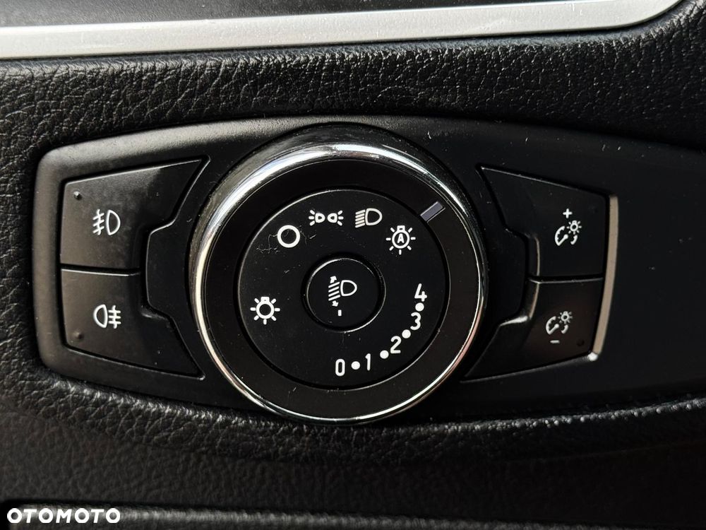 Ford Galaxy 2.0 TDCi Titanium PowerShift - 36