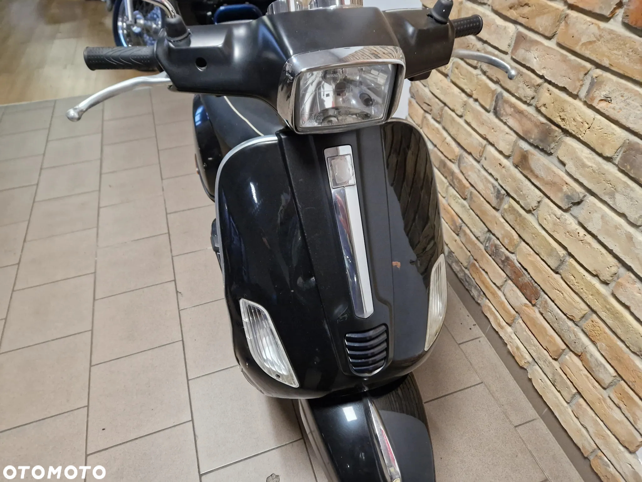 Vespa LX - 15