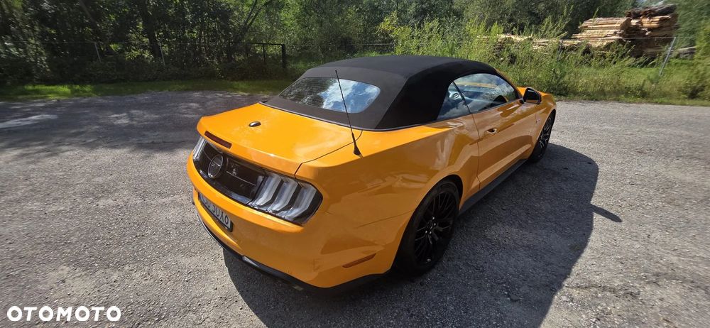 Ford Mustang - 5