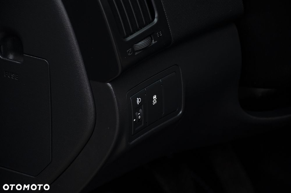 Hyundai i30 1.4 Edition 20 - 37