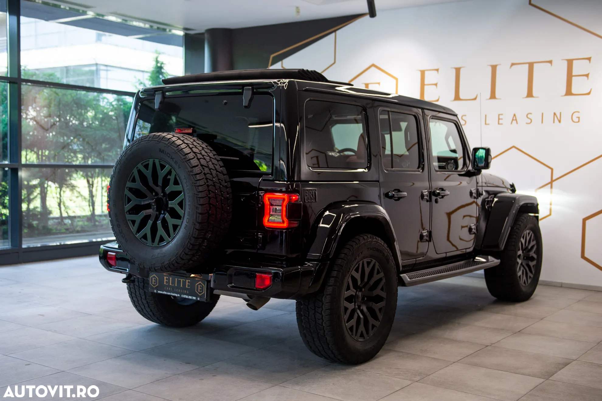 Jeep Wrangler - 7