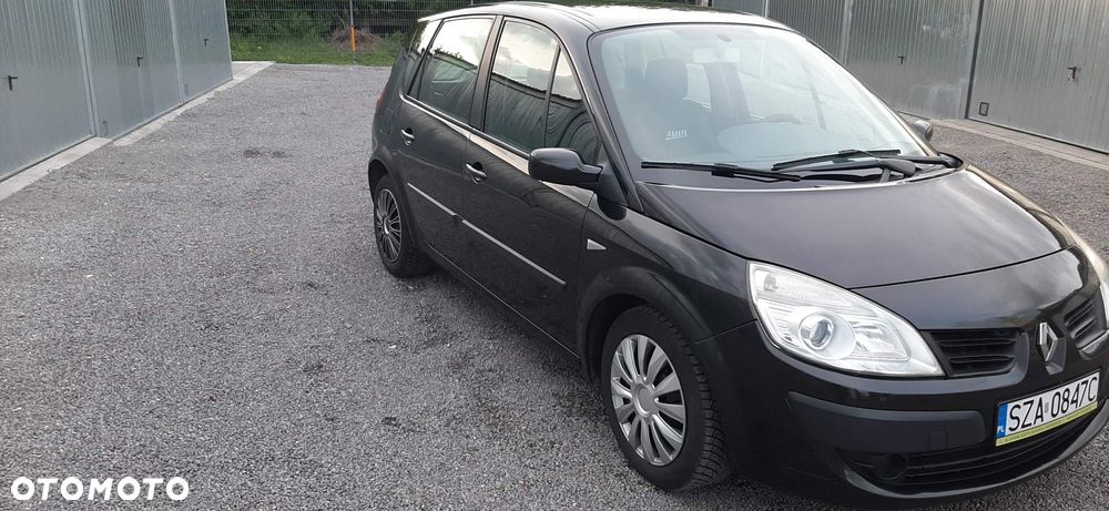 Renault Scenic 1.9 dCi FAP Conquest - 3