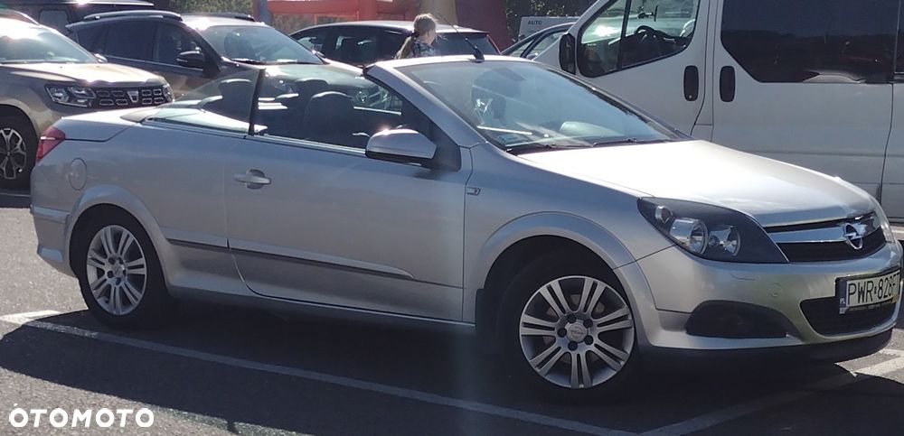 Opel Astra 1.8 Cosmo - 29