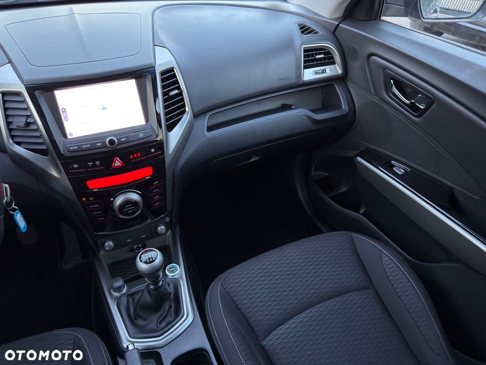 SsangYong/KGM Tivoli 1.6 Quartz - 12