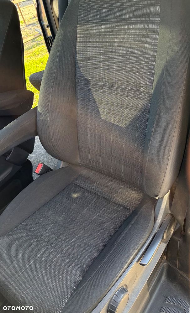 Mercedes-Benz Vito - 16
