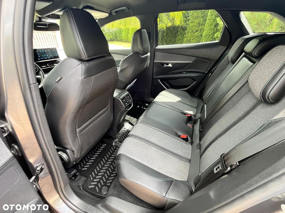 Peugeot 3008 BlueHDi 130 Stop & Start EAT8 Allure - 7
