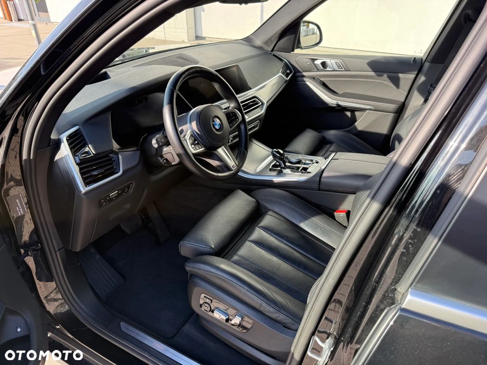 BMW X5 xDrive45e - 8