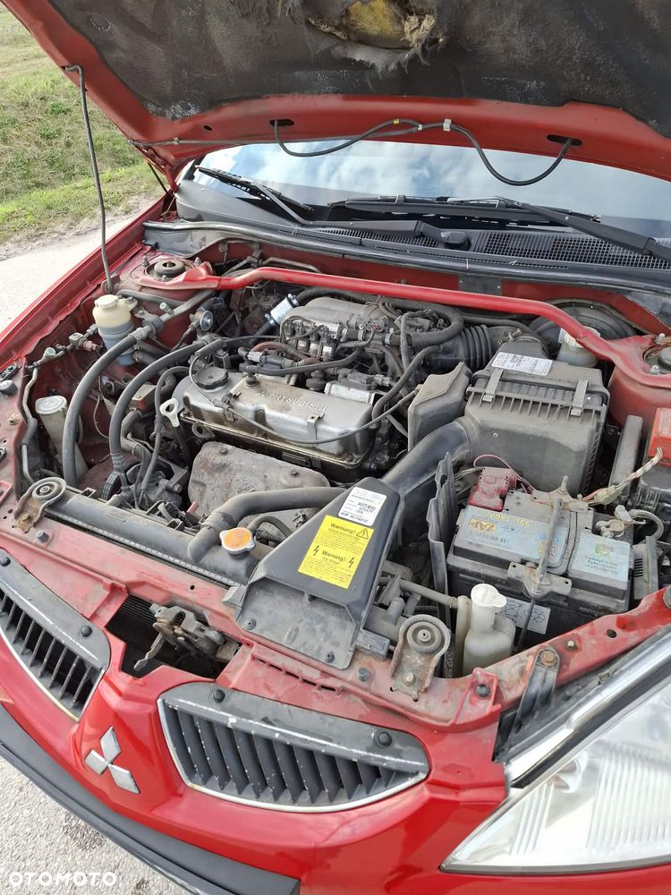 Mitsubishi Lancer 1.6 Intense - 30